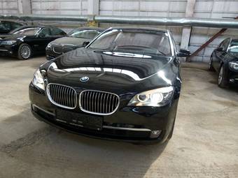 2011 BMW 7-Series Photos