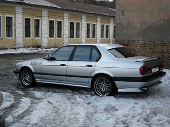 1992 BMW 740I