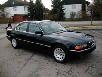 2000 BMW 740I