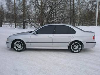 1999 BMW M5 Photos