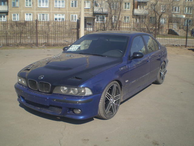 2001 BMW M5