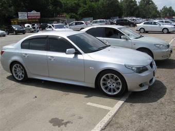 2005 BMW M5 Photos