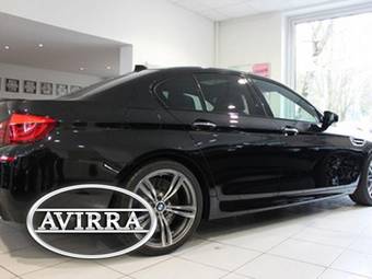 2012 BMW M5 Photos