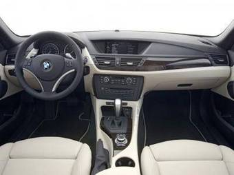 2009 BMW X1 Pictures