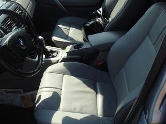 2005 BMW X3 Images