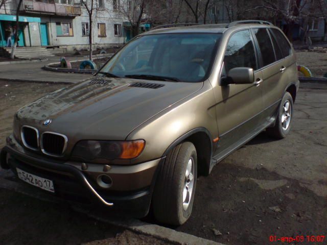 2000 BMW X5