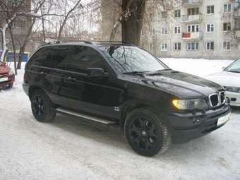 2000 BMW X5 Photos