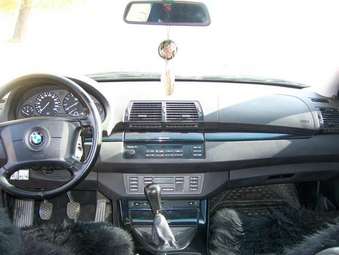 2000 BMW X5 Photos