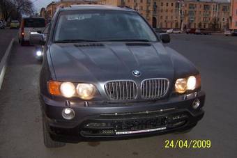 2000 BMW X5 Photos