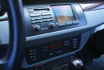 2000 BMW X5 Photos