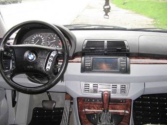 2000 BMW X5 Images