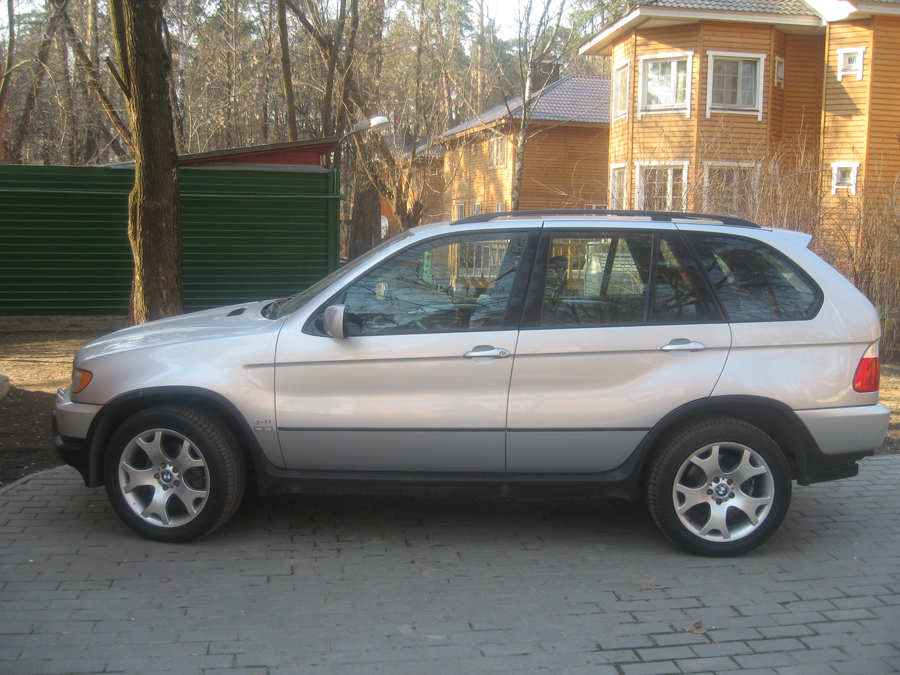 2000 BMW X5
