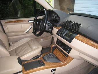 2000 BMW X5 Photos
