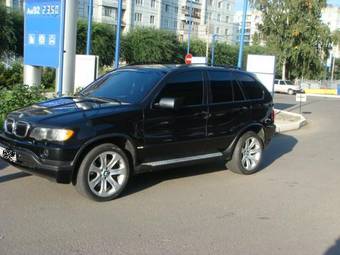2000 BMW X5 Photos