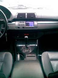 2001 BMW X5 Pictures