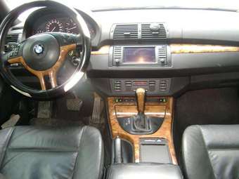 2001 BMW X5 Pictures