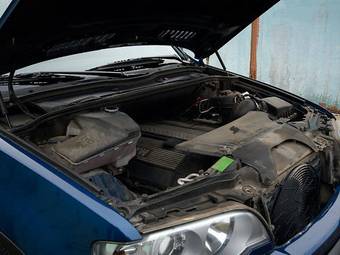 2001 BMW X5 Pictures