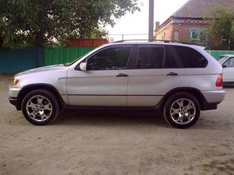 2001 BMW X5 Photos
