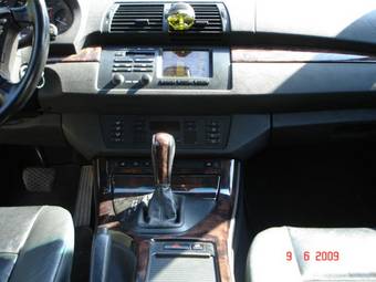 2001 BMW X5 Images