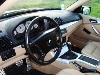 2001 BMW X5 Pictures