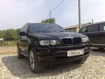 2001 BMW X5 Images