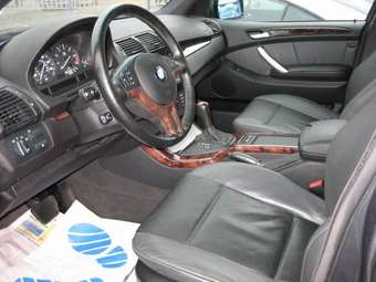 2002 BMW X5 Pictures