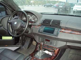 2002 BMW X5 Pictures