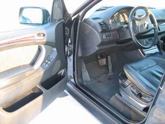 2002 BMW X5 Pictures