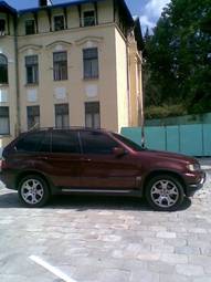 2002 BMW X5 Photos