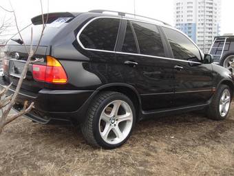 2002 BMW X5 Images