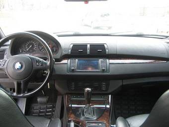 2002 BMW X5 Photos