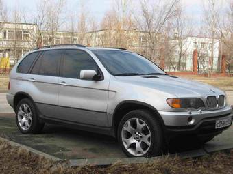 2002 BMW X5 Pictures