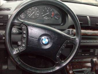 2002 BMW X5 Pictures