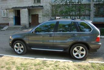 2002 BMW X5 Pictures