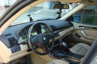 2002 BMW X5 Photos