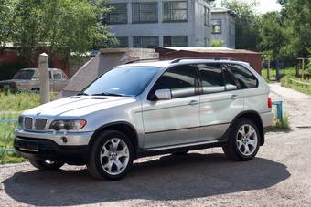2002 BMW X5 Images