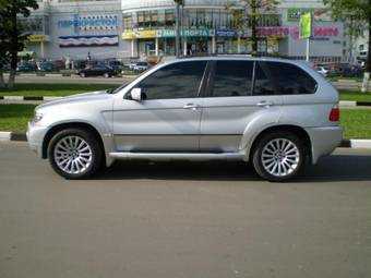 2002 BMW X5 Photos