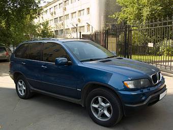 2002 BMW X5 Photos