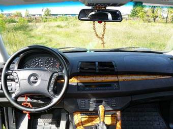 2002 BMW X5 Pics