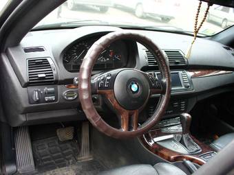 2002 BMW X5 Pictures
