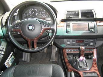 2002 BMW X5 Photos