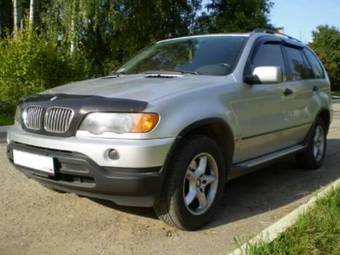 2002 BMW X5 Photos