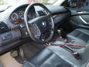 2002 BMW X5 Images