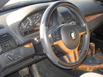 2003 BMW X5 Pictures