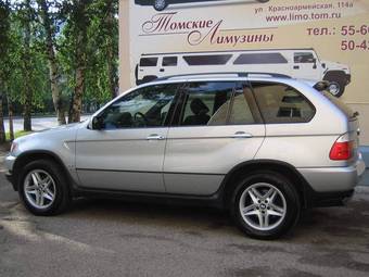 2003 BMW X5 Images