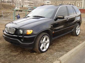 2003 BMW X5 Pictures