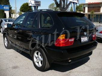 2003 BMW X5 Images