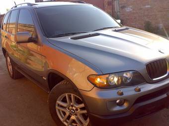 2003 BMW X5 Photos