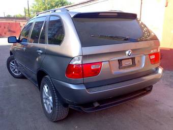 2003 BMW X5 Pictures