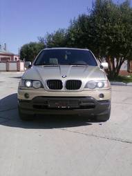 2003 BMW X5 Pictures